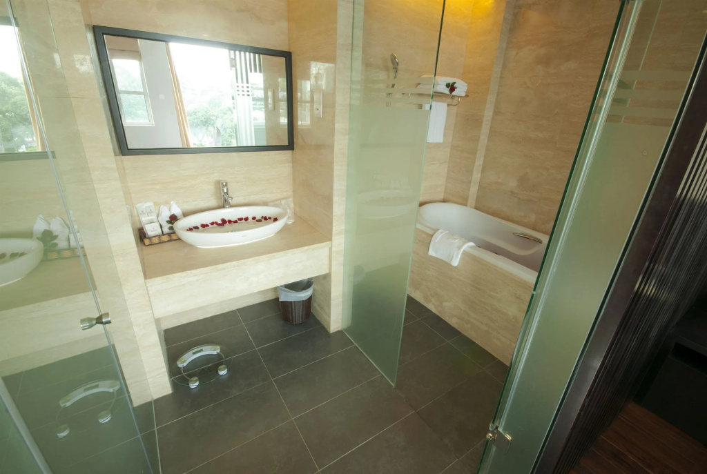 Sonnet Saigon Hotel