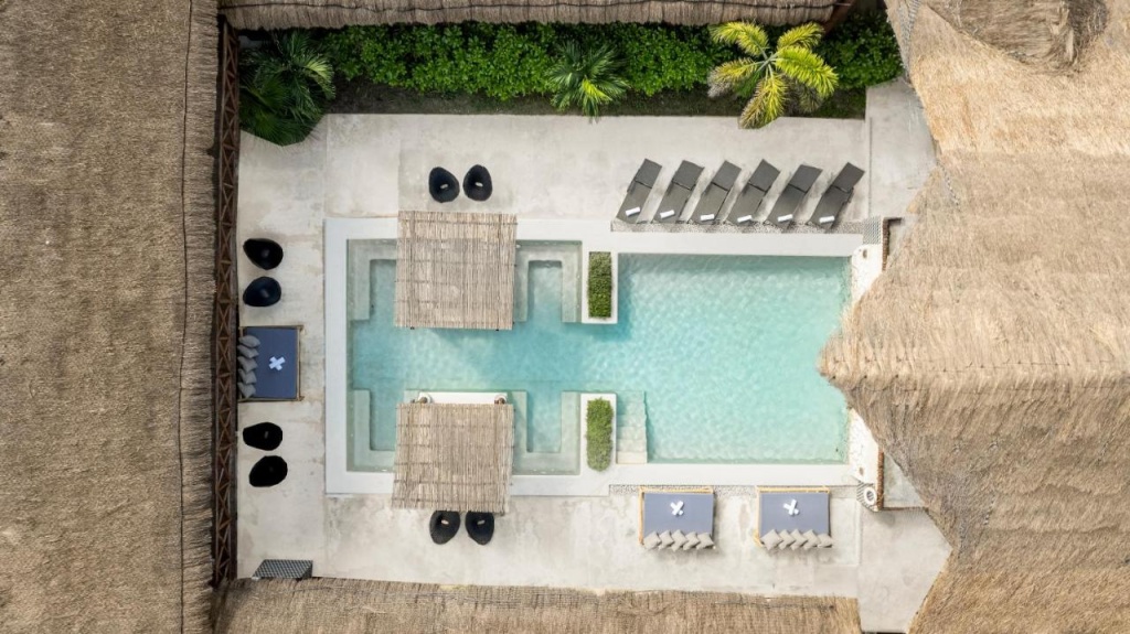 Areia Playa del Carmen - Beach Front Hotel