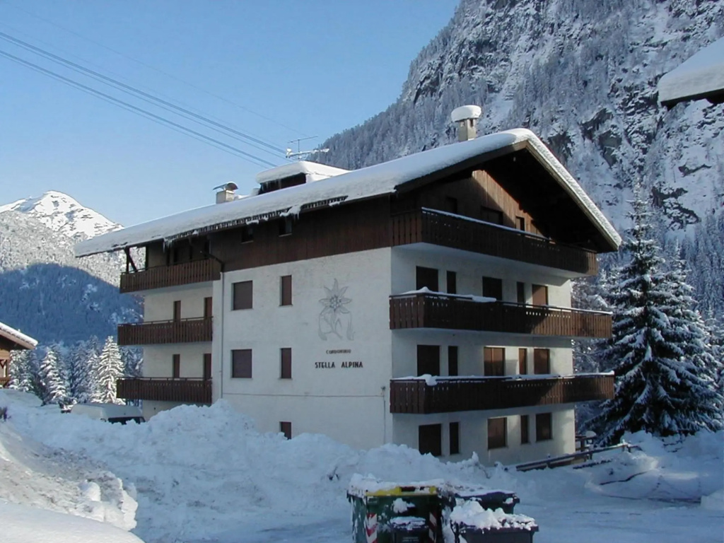 GIROMETTI, two-room apartment. (022036-AT-054584)-400 GIROMETTI