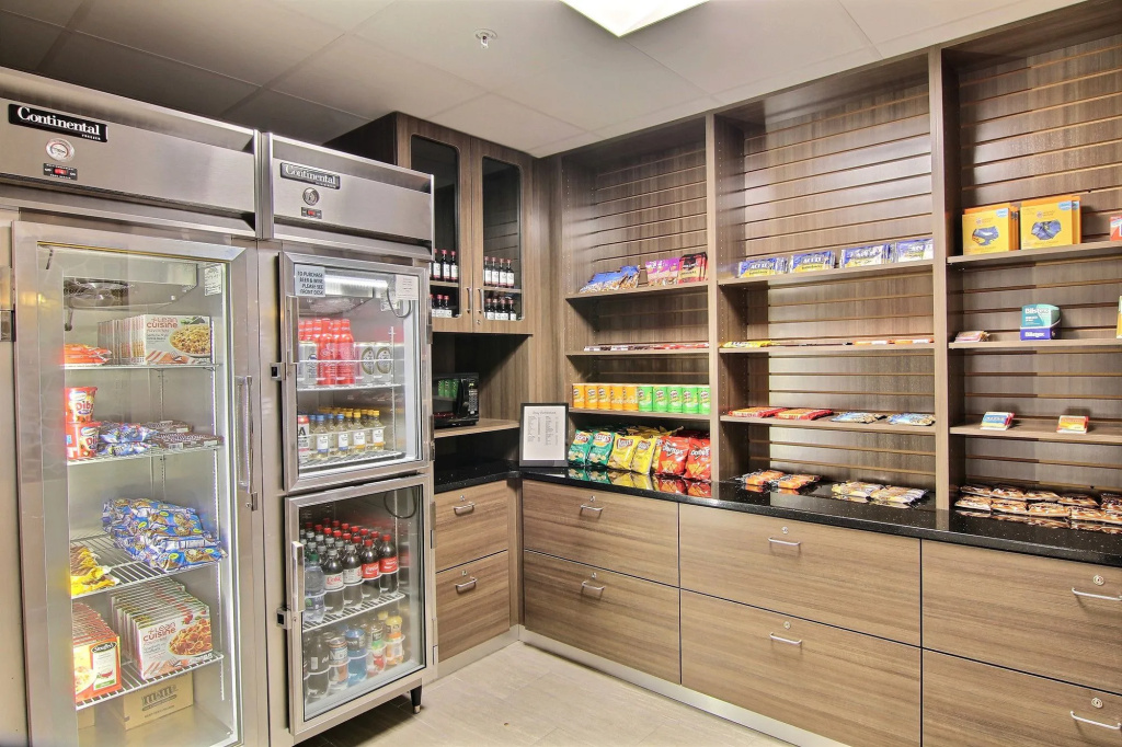 Holiday Inn Express Fargo - West Acres by IHG