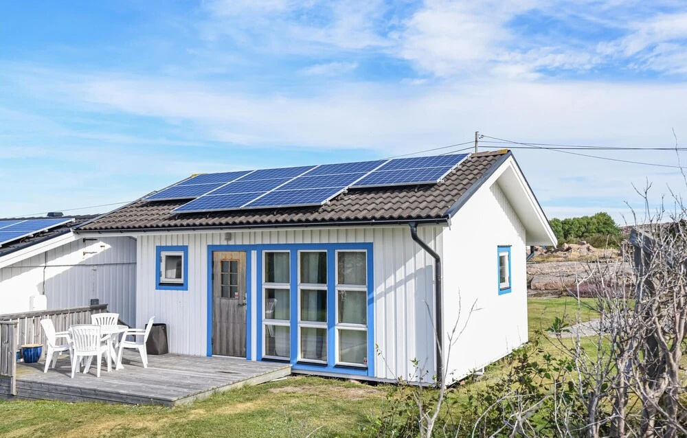 1 Bedroom Nice Home In Bohus-Malmön