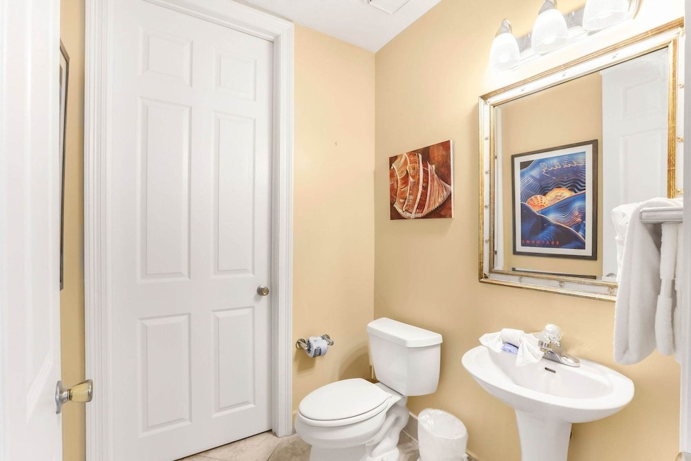 Grand Pointe 411 3 3 5 Gulf-front A Amenities