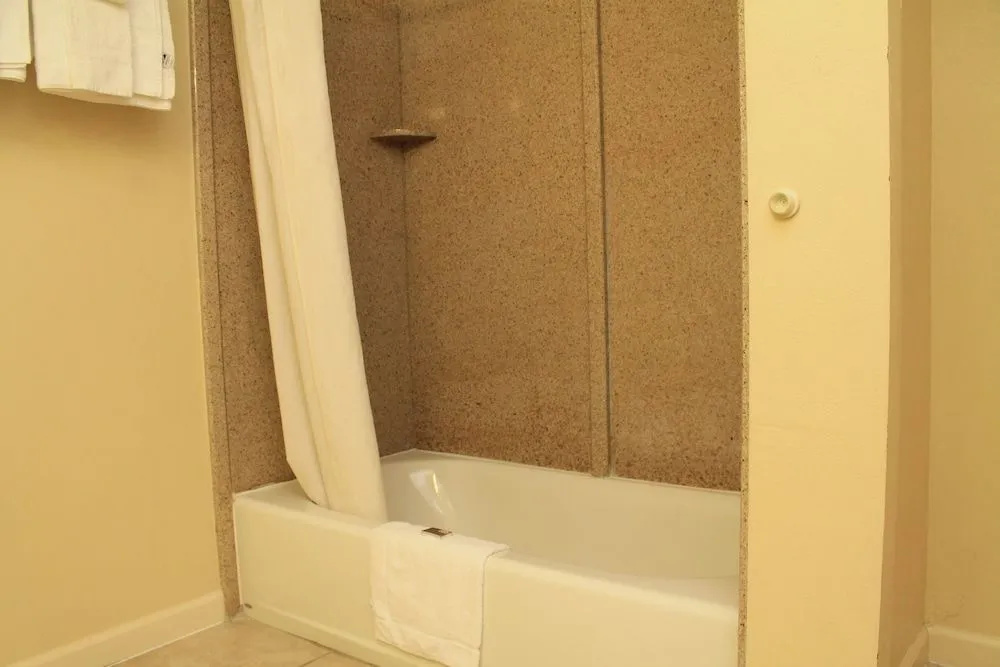 Best Way Inn and Suites - New Orleans