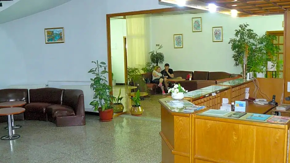 Hotel Briz 3