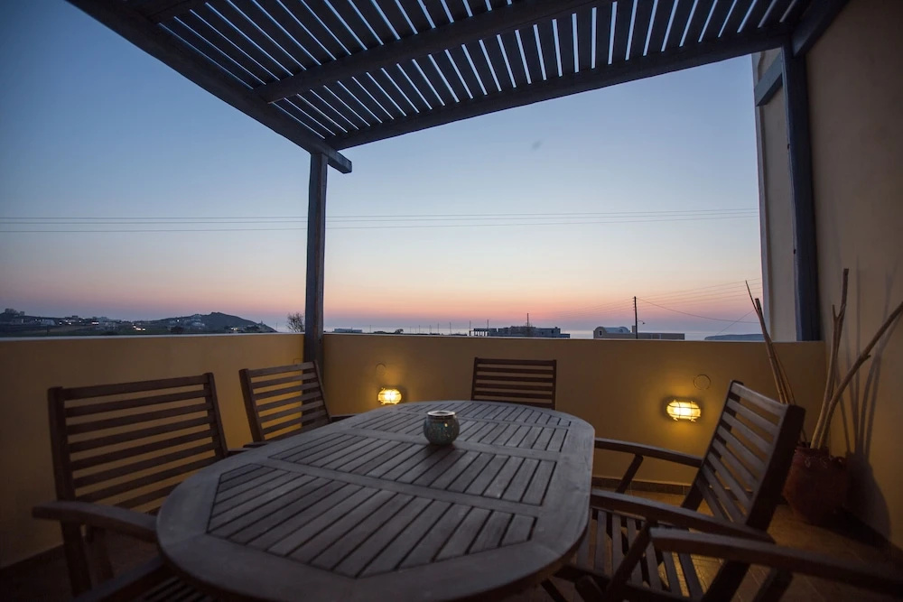 Aura Marina Apartments Santorini