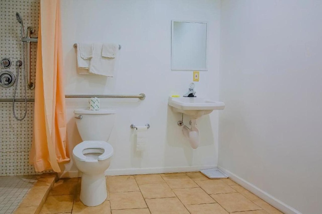Hotel O Markham IL near Harvey/Tinley Park
