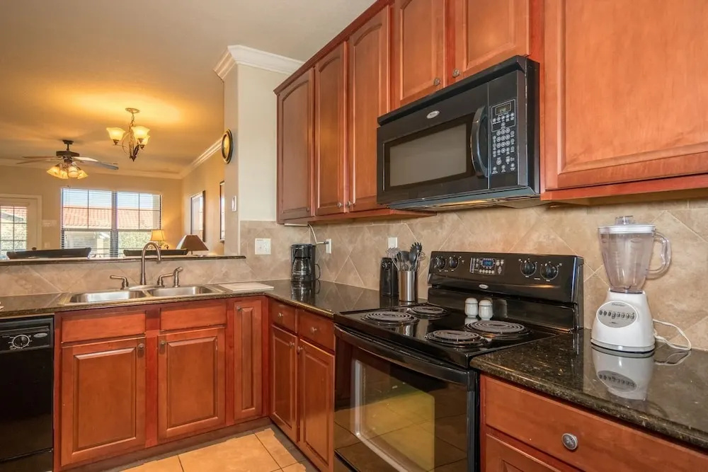 Bp835cp 4 Bedroom Condo in Bella Piazza