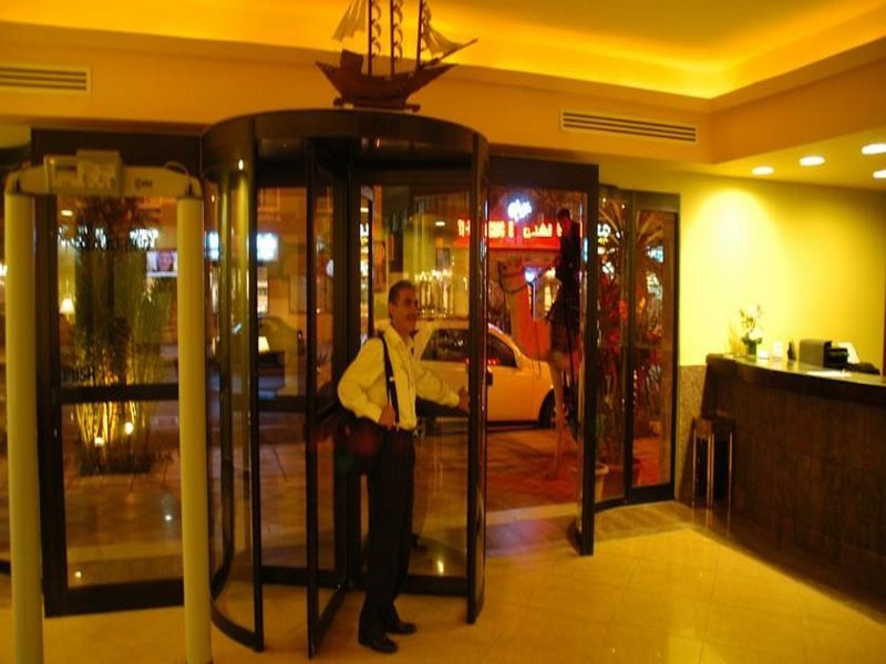 Aquavista Hotel & Suites