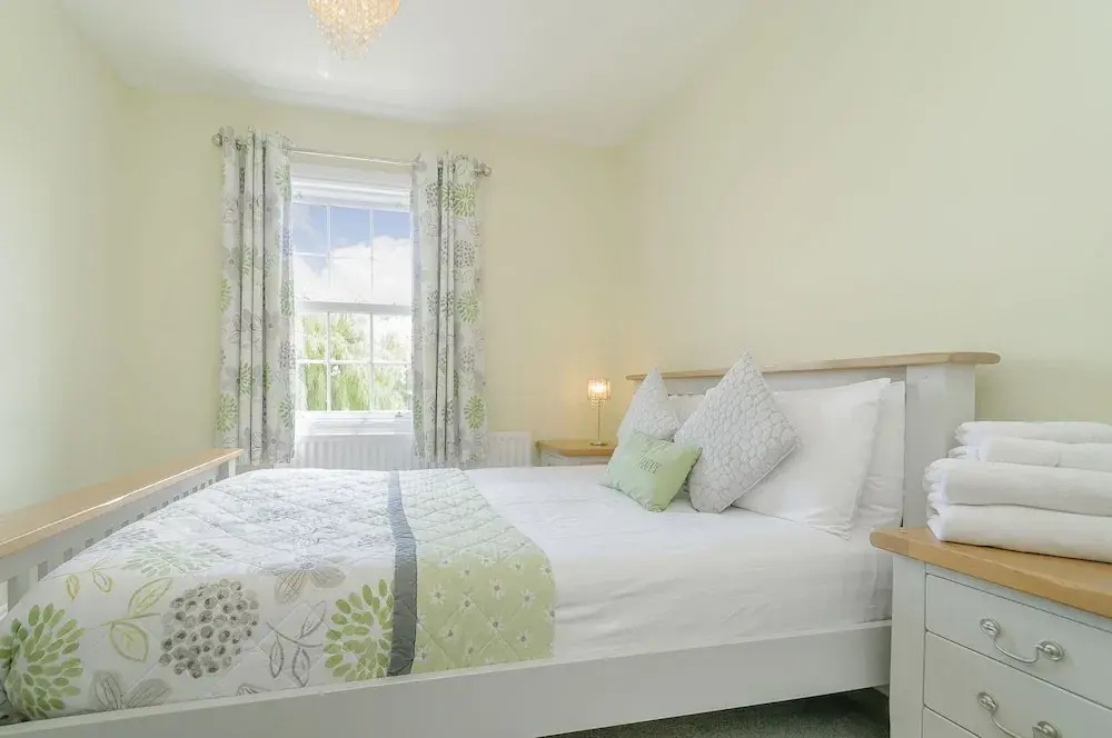 Roseberry House