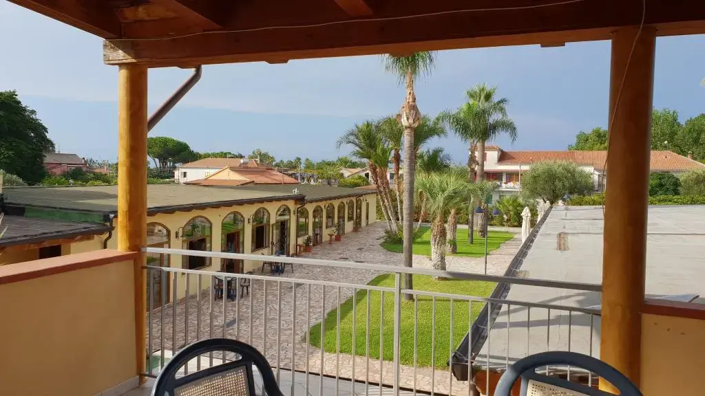 Solone Beach Resort