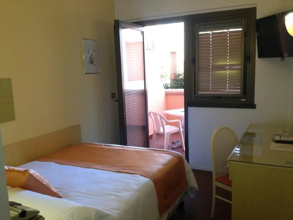 Hotel Antares