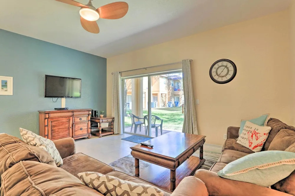 10 Mi to Disney: Resort Getaway w/ Balcony!
