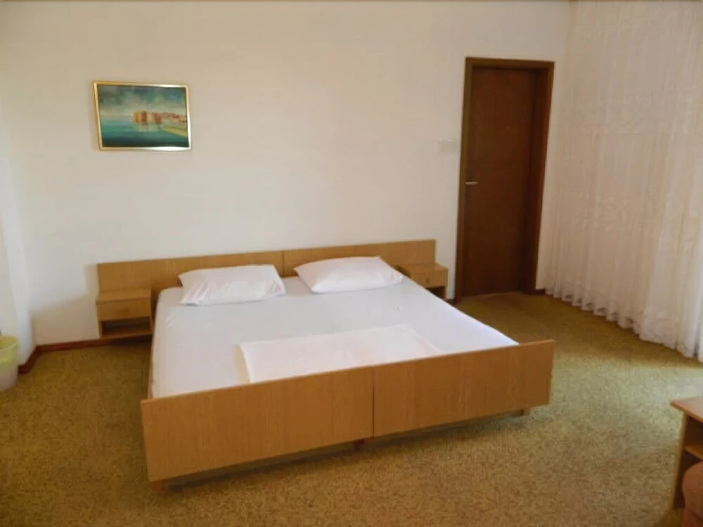 Rooms Nada