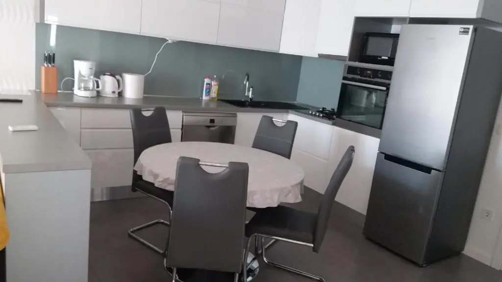 Apartment Mira II