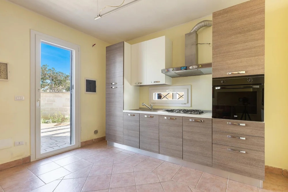 2149 Villa Elena