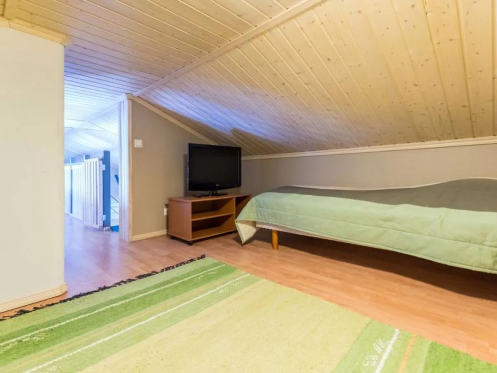 Rukan taikavuosseli 12 a