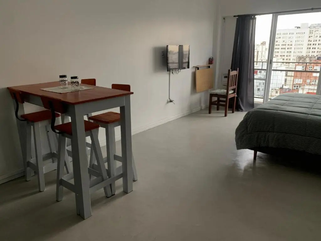 Luminoso Estudio en Recoleta remote work WIFI