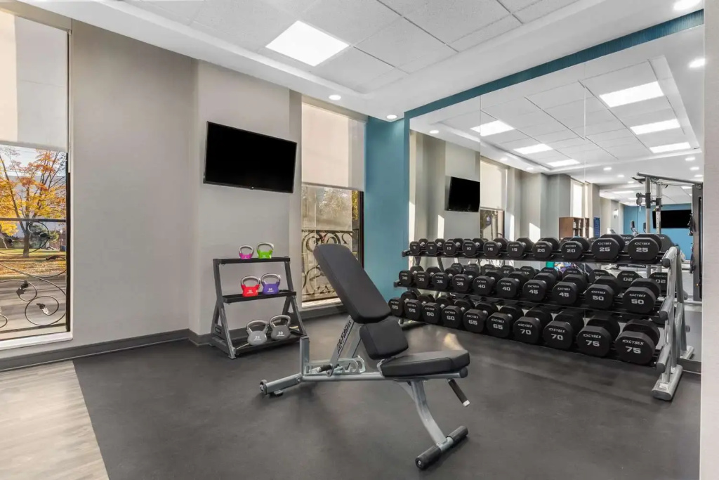 Hampton Inn & Suites by Hilton Toronto Downtown