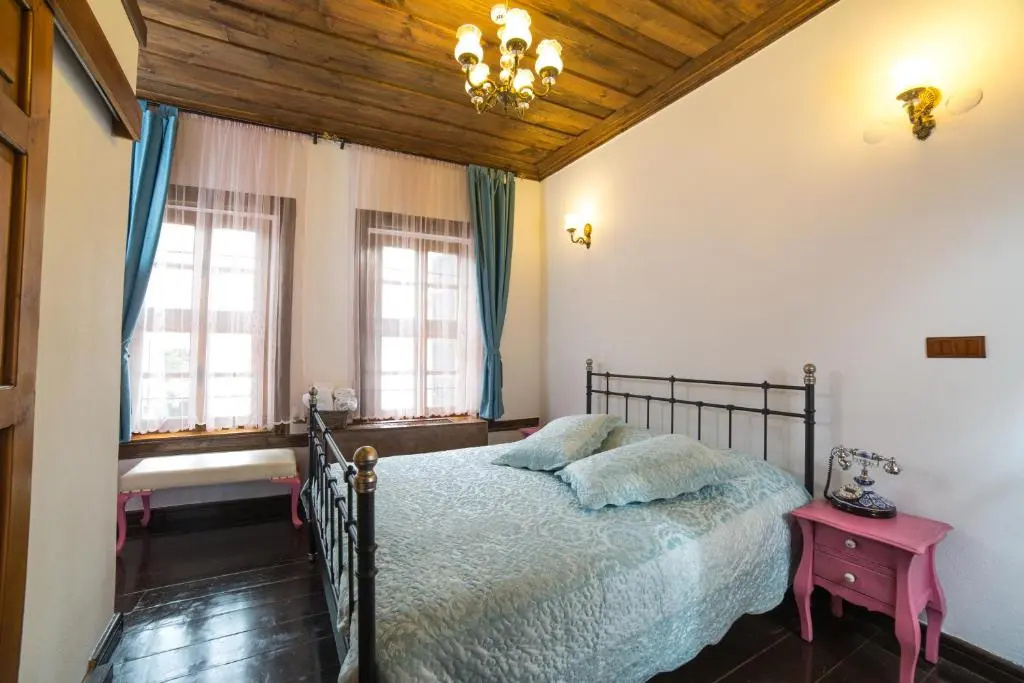 Aristonicus Boutique Hotel
