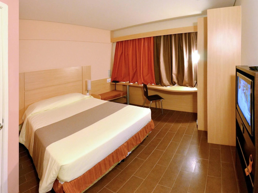 ibis Sao Luis