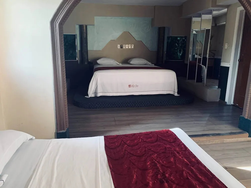 Hotel Rio Inn