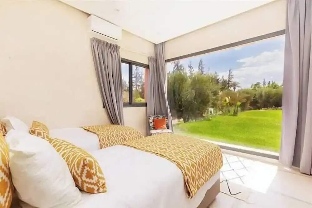 Villa Roseaux heated pool Marrakech