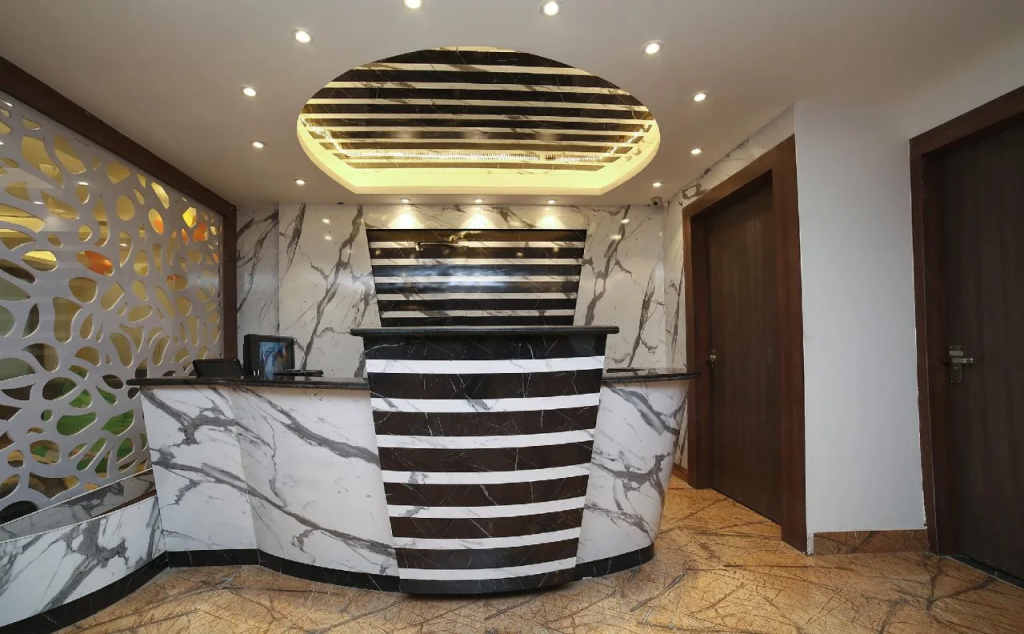 Hotel Pine By OYO Rooms