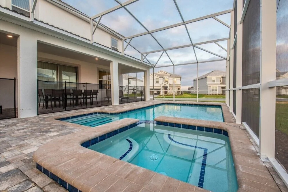 9-Bedroom Villa in Davenport 9000HS