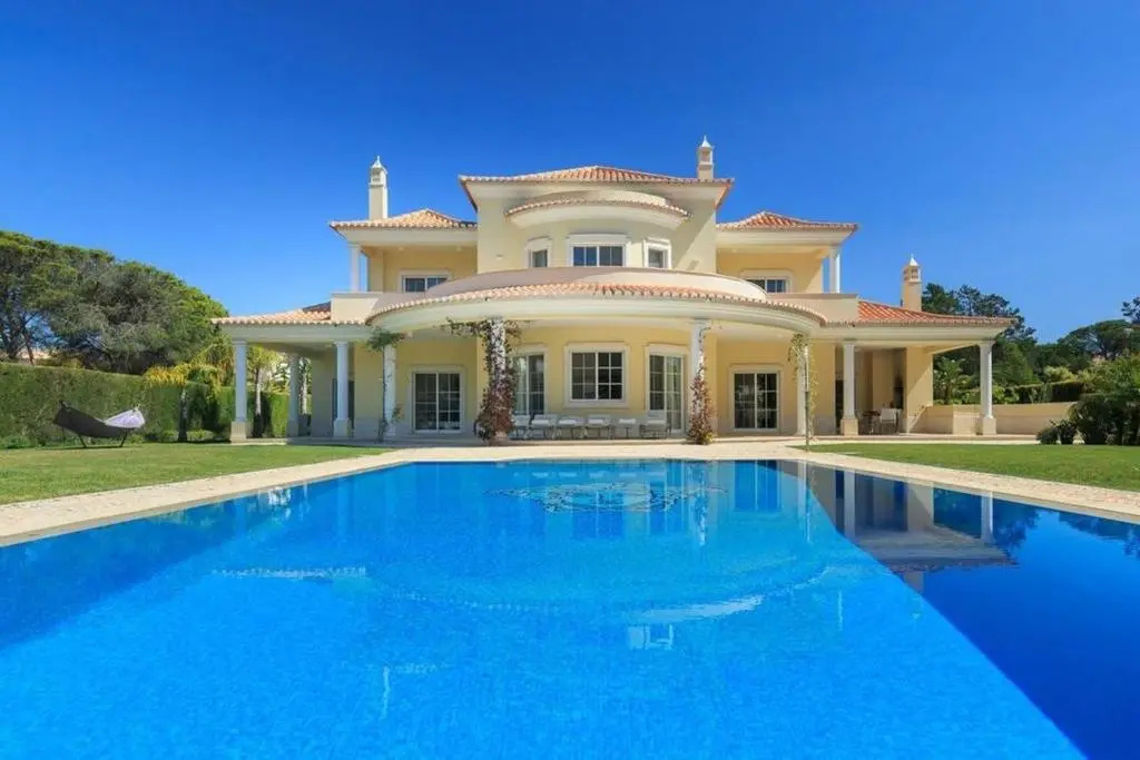Villa Sol Grande - Exclusive 5 Bedroom Villa - Great Pool Area - Perfect for Families