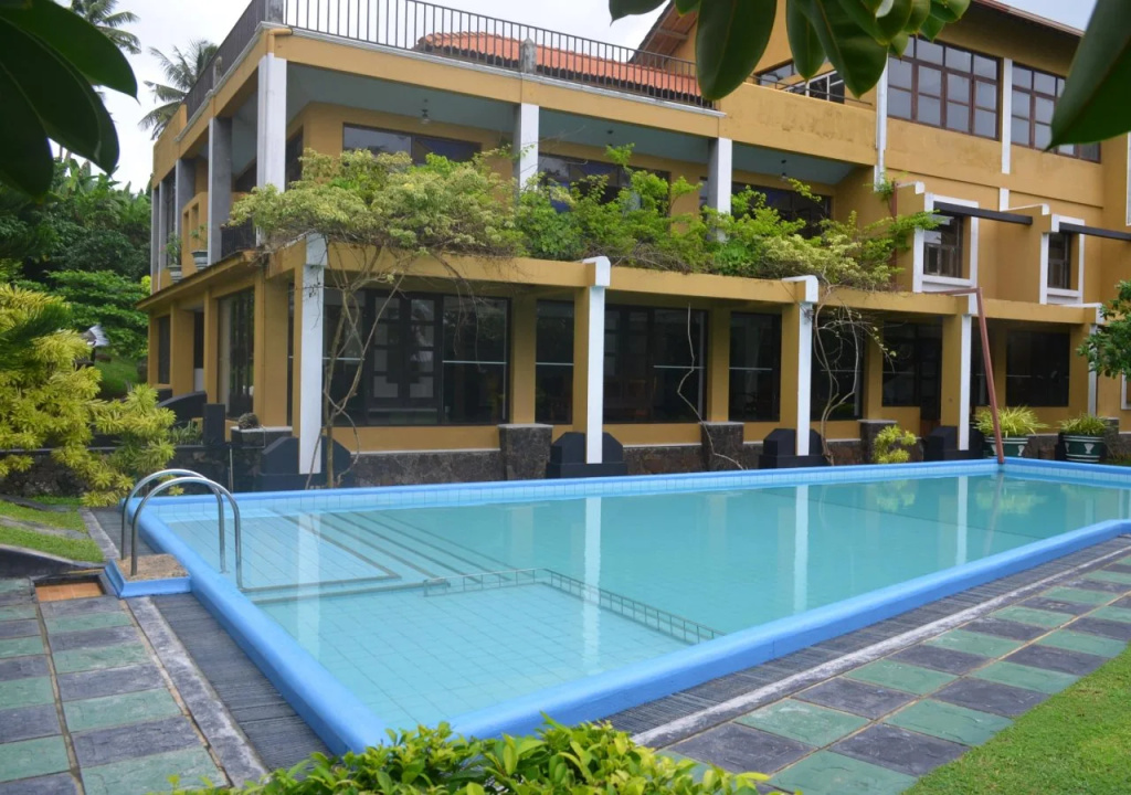 Ocean Dreams Hotel
