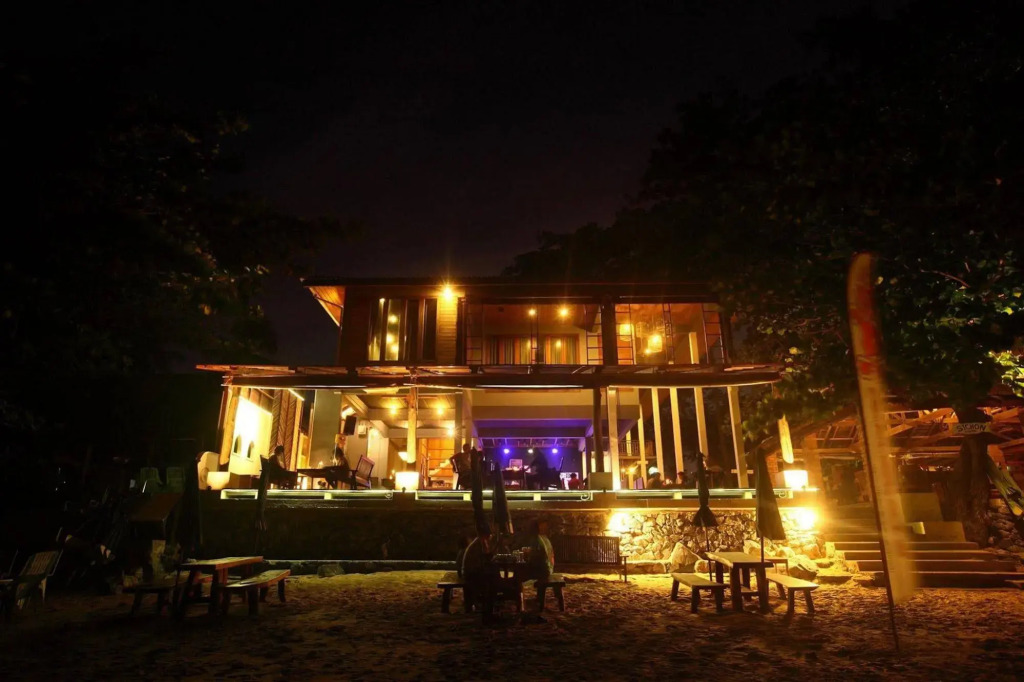 Sichon Cabana Beach Resort