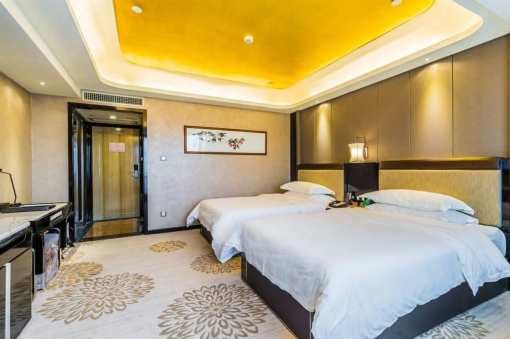 Venus Royal Hotel
