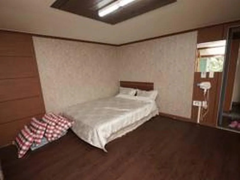 Paldogangsan Guesthouse