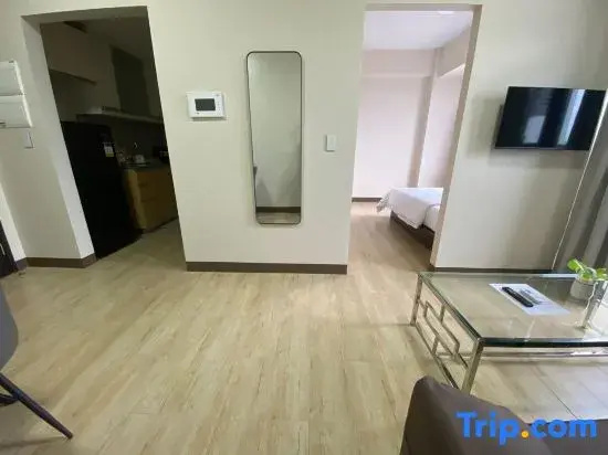 Gentry Manor - Bright Condo 2 mins to Okada near MOA - 6H