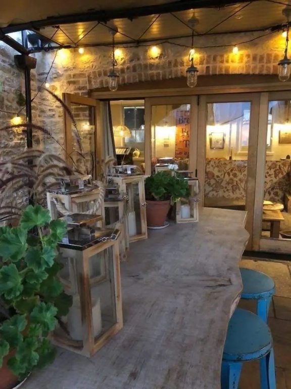 The Black Horse