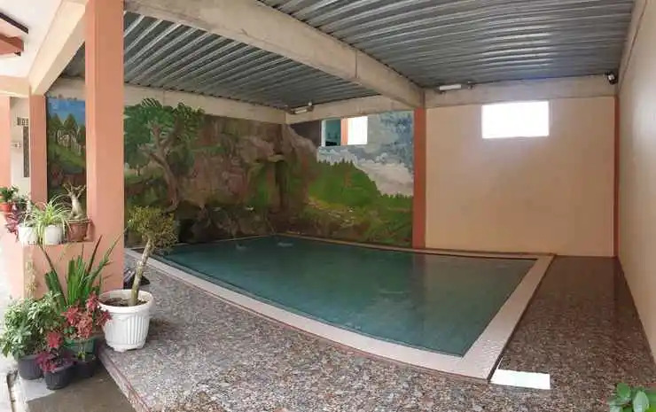 Hollymoon Sekar Ayu Hotel