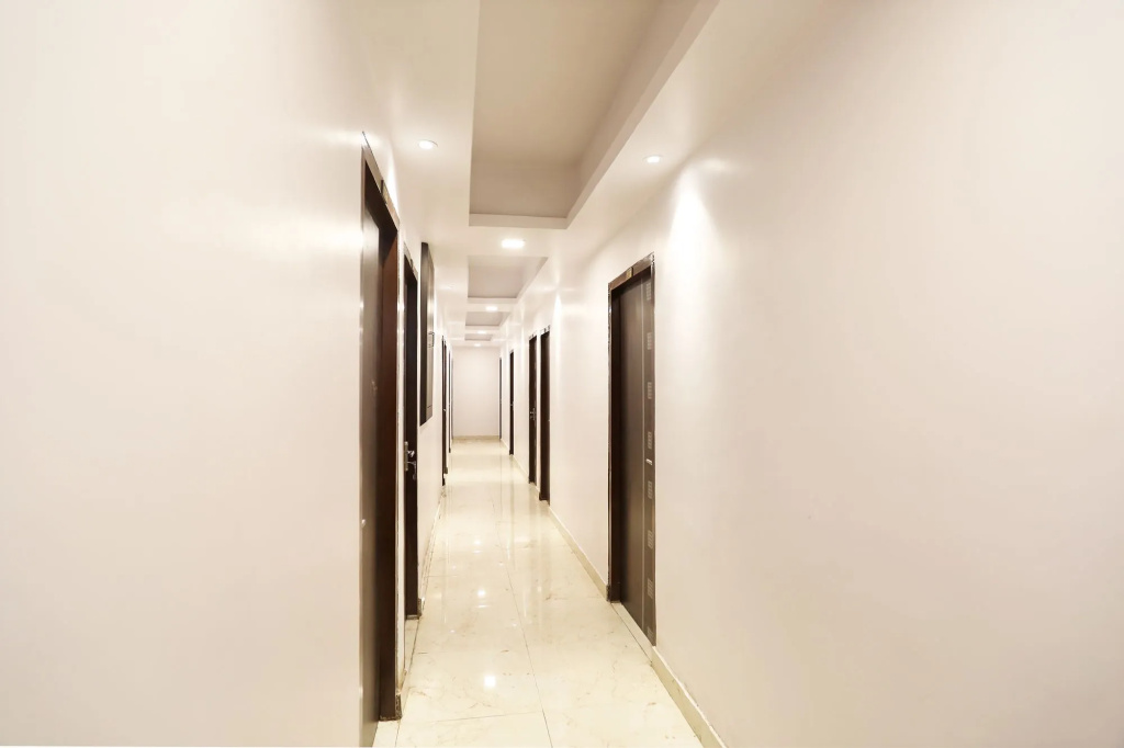 OYO 9193 Hotel Maple
