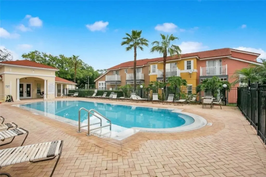 Lake Berkley Retreat close to Disney World, Kissimmee, US