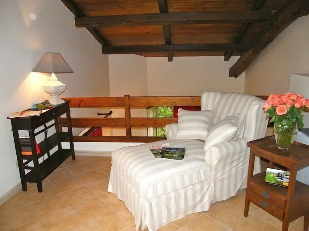 Casale DI Tormaggiore Villa And Country Suites