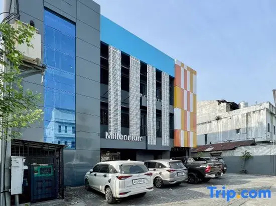 Sans Vibes Millennium Garden Medan