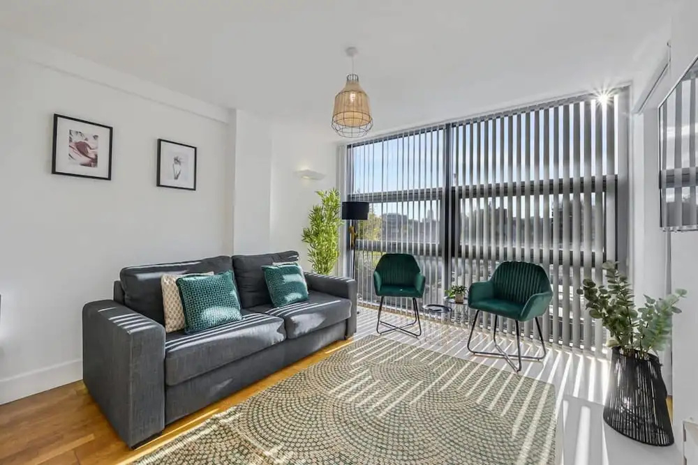 Host Apartments Standish Street Abode