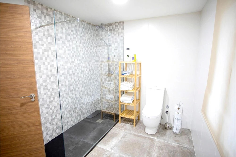 House With 3 Bedrooms in Goiás, Lalín, With Wonderful sea View, Terrace and Wifi