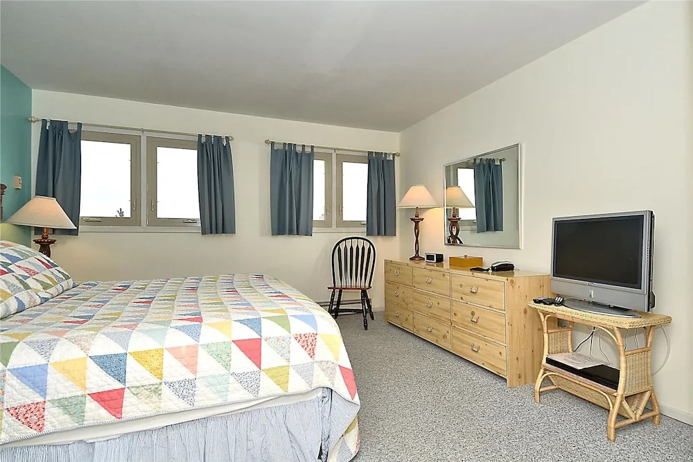 Mariners Court 223 by Long & Foster