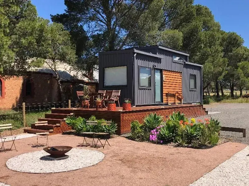 Pink Lake Tiny House - 'Peony'