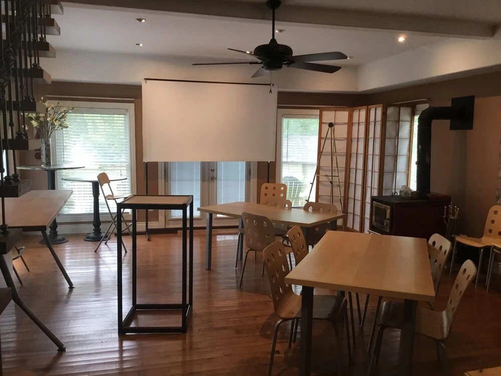 The Muskoka Rose Guest House & Retreat