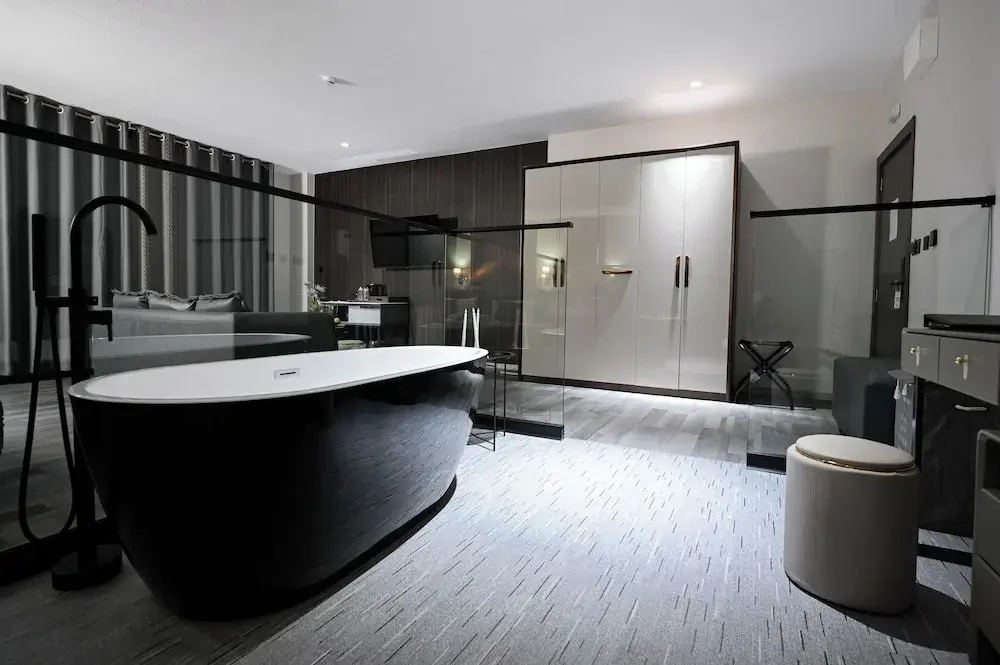 Grey Star Hotel