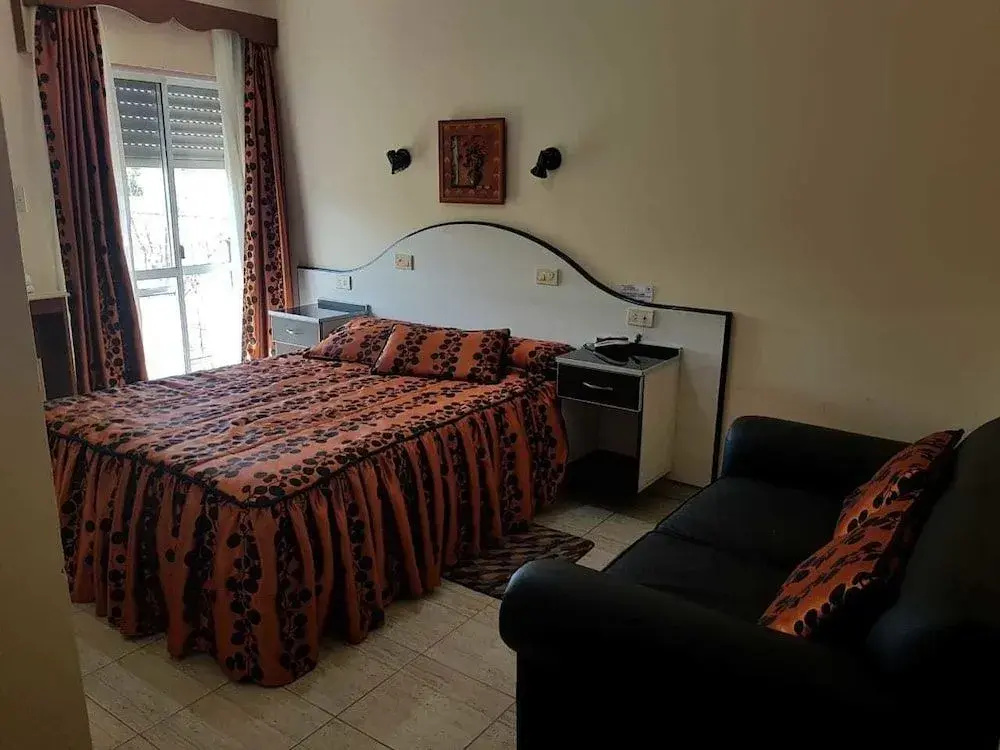 Hotel Lourdes