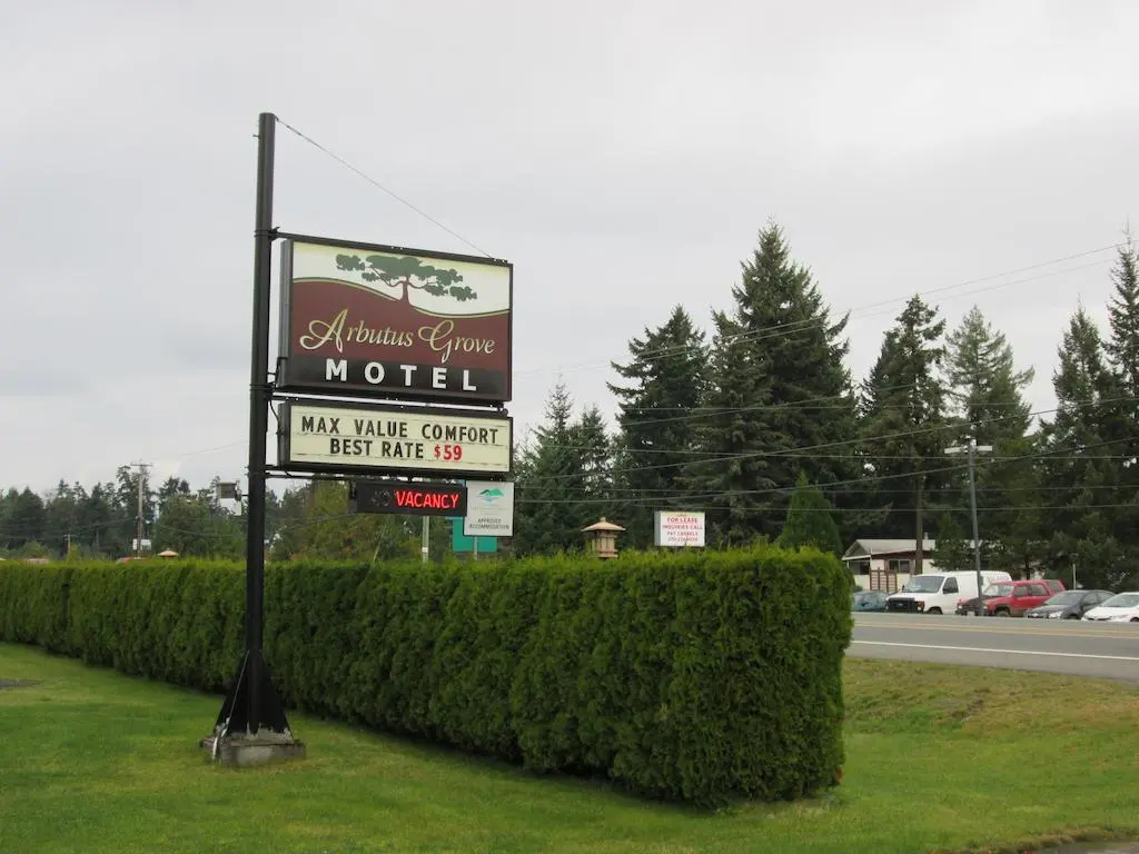 Arbutus Grove Motel