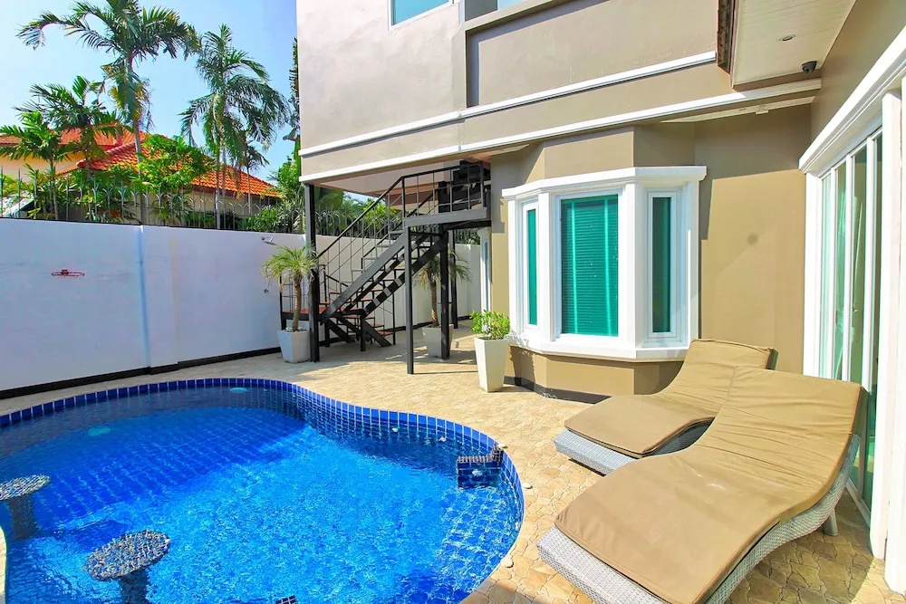 TJ Private Pool Villa