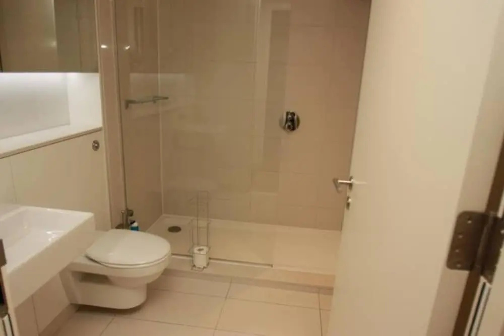 Modern 1-Bed in the Iconic Quartermile Area